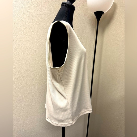 Alia Cream Sleeveless Boxy Tank Top size XL/TG - Picture 4 of 7